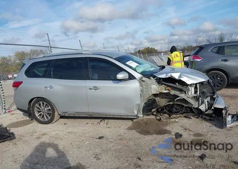 2015 Nissan Pathfinder Sl z USA, uszkodzony, nr VIN 5N1AR2MM2FC614943